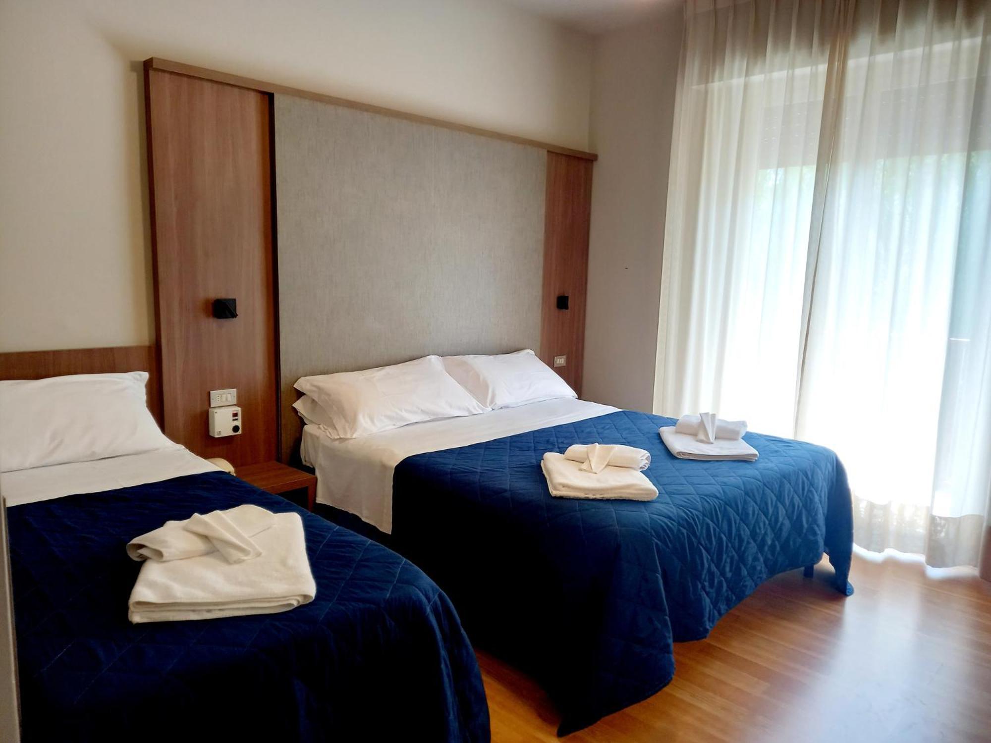 Hotel Torricella Magione Exterior photo